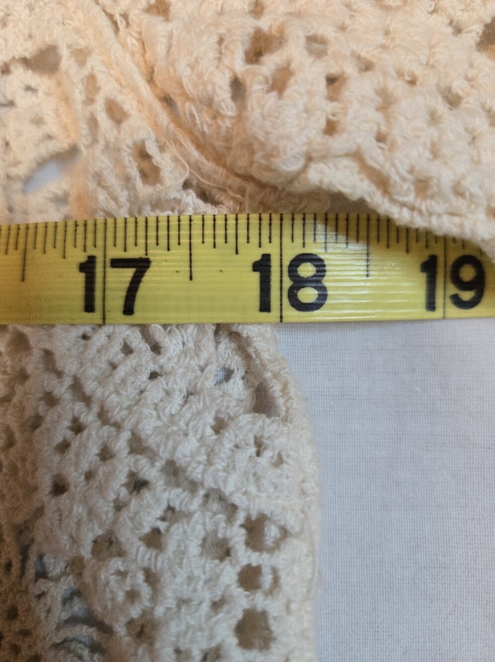 Crochet Medallion Short Sleeve Crop Top - Cream - Picture 8 of 9
